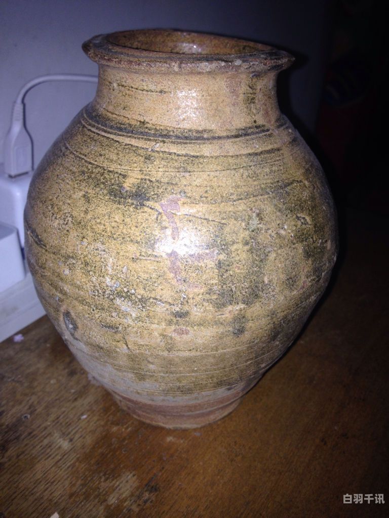 古董陶罐回收价格及（古董陶罐如何鉴别年代）