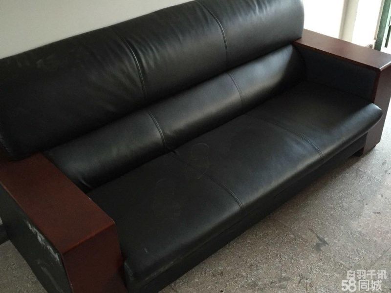 郑州二手沙发办公家具回收（郑州二手家具市场沙发）