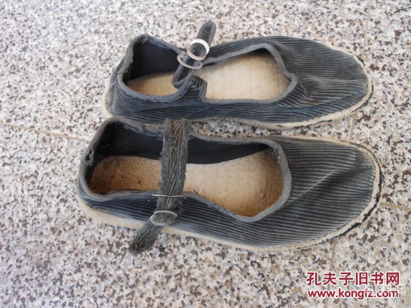 绛县路村回收旧鞋电话（哪有收旧鞋的）