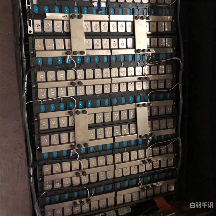 深圳回收锂电设备多少钱（高价回收锂电池）
