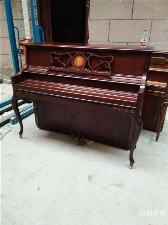 洛阳旧钢琴回收价格表（旧钢琴出售）